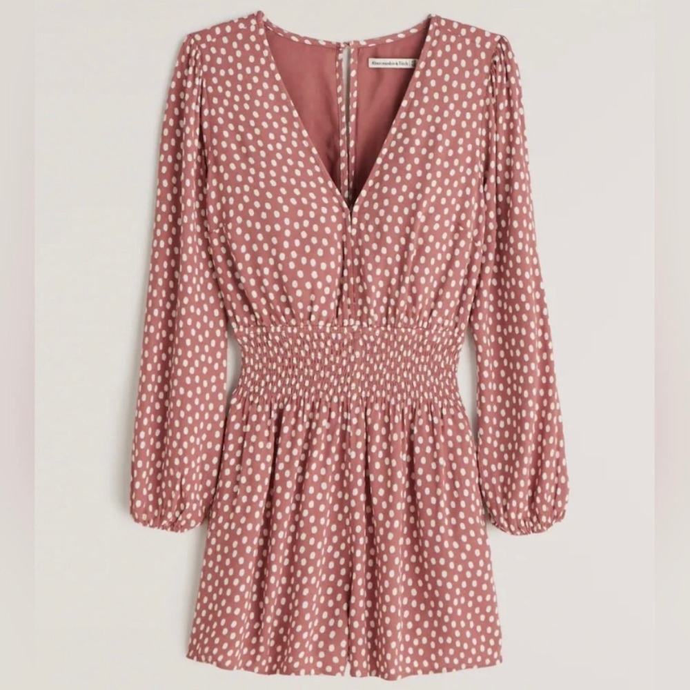 Abercrombie & Fitch BRAND new long sleeve romper.